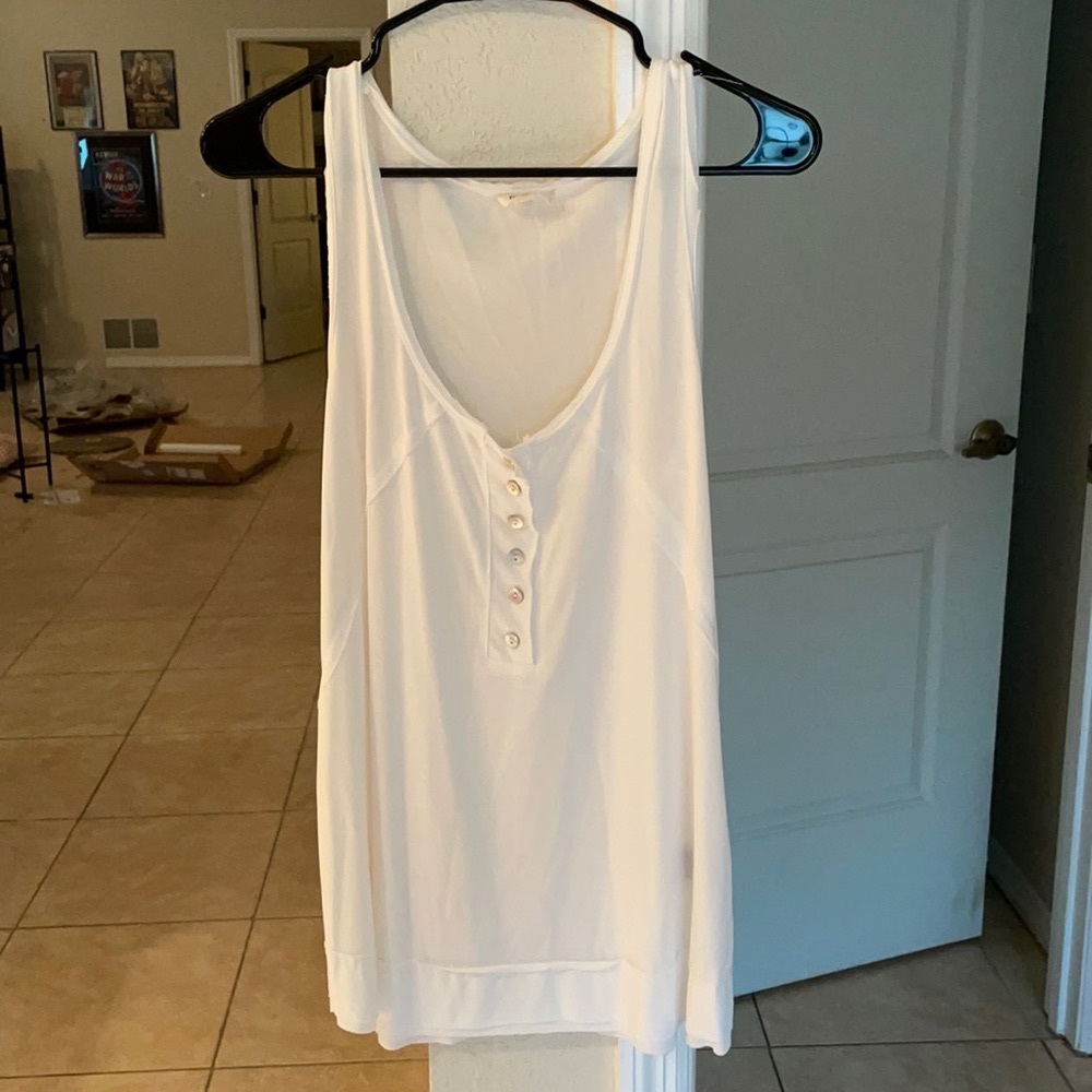 Brand new never worn POL tank